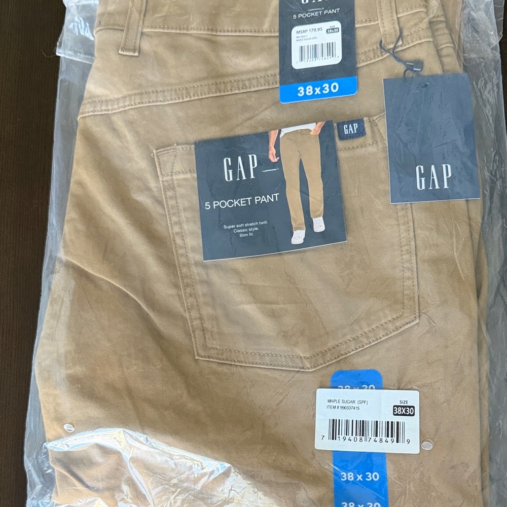 GAP Classic Khaki 5-Pocket Pants 38x30